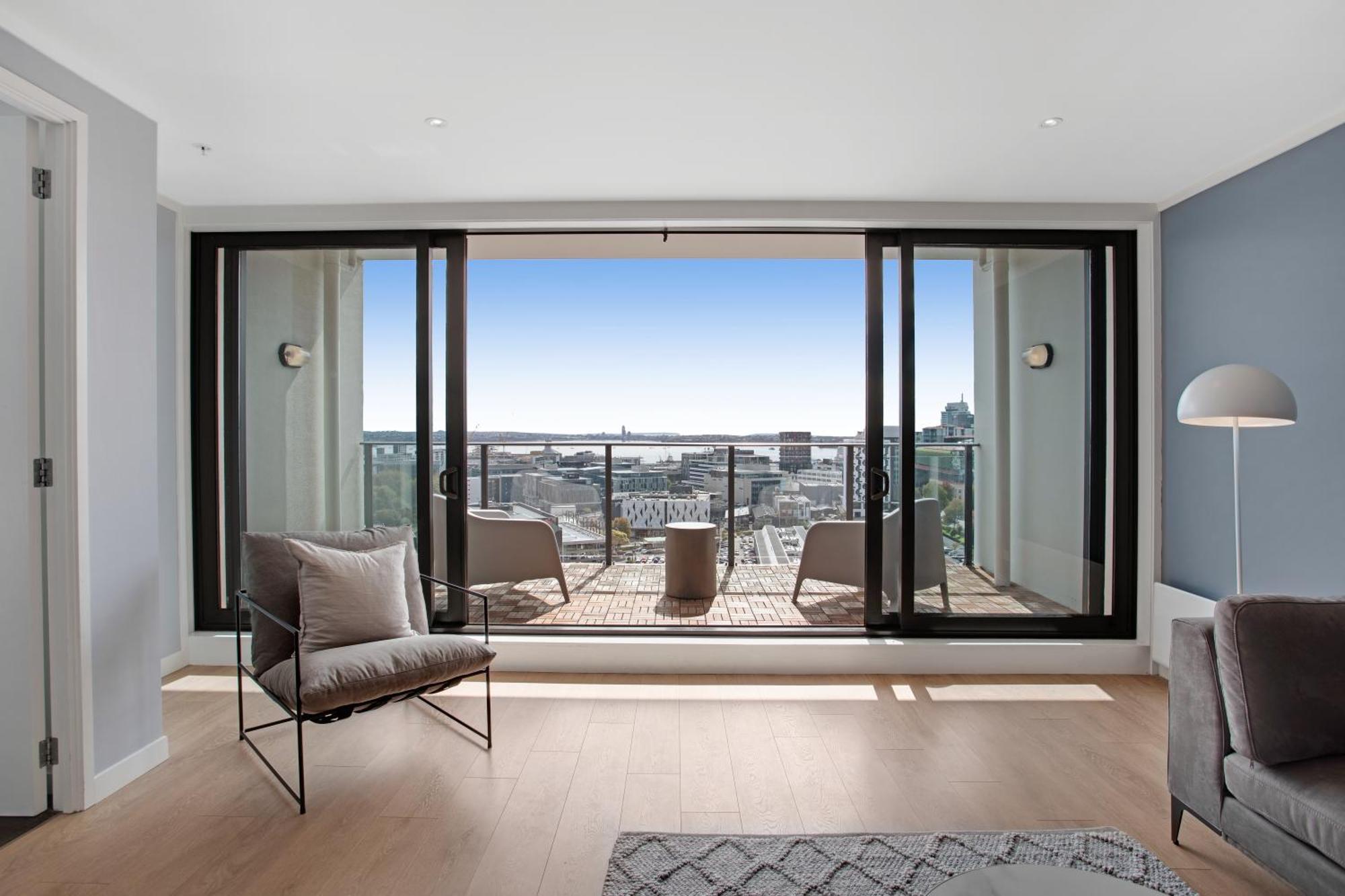 Apartment Skyline Serenade With Skycity View And Parking *