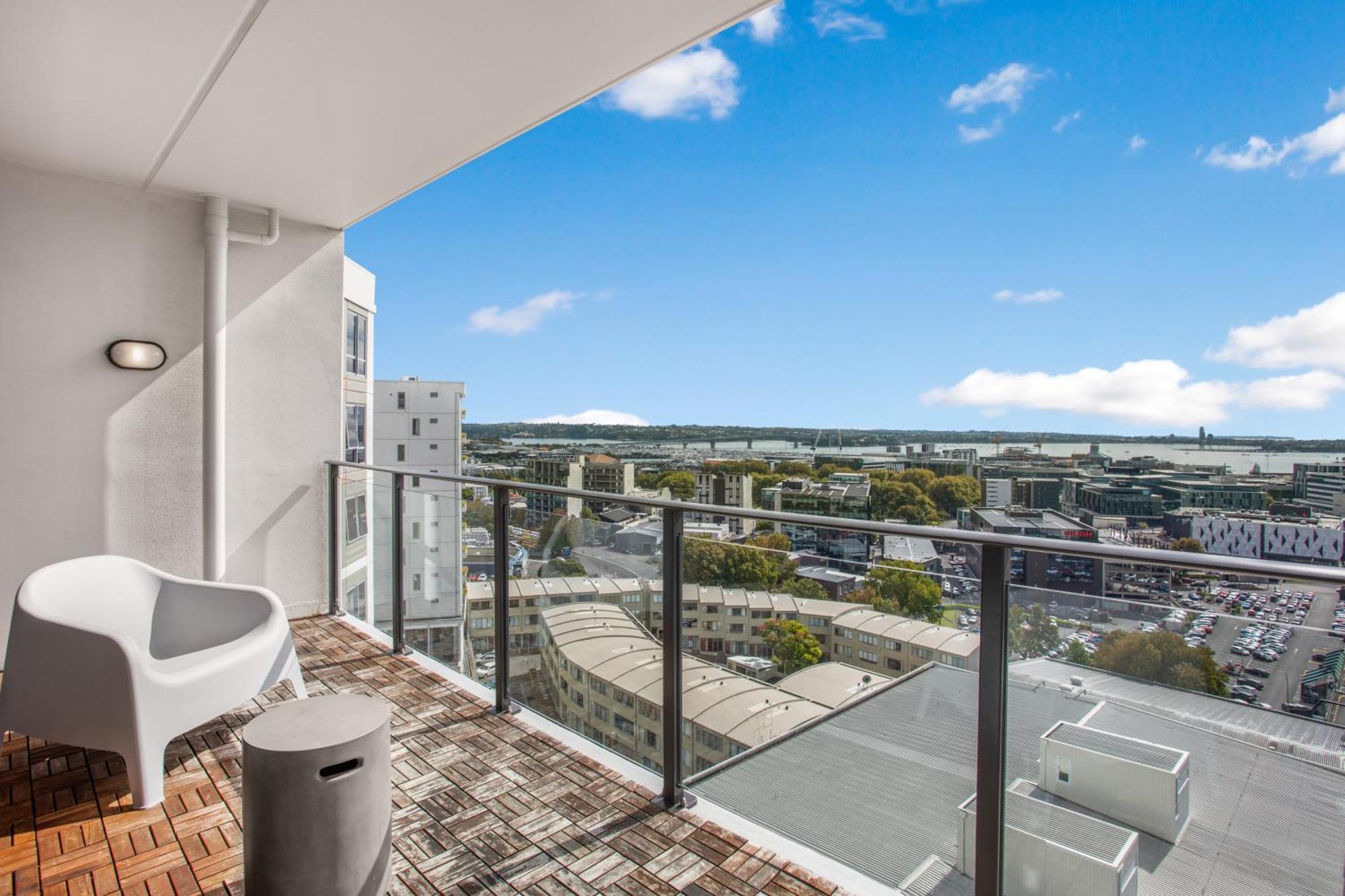 Skyline Serenade With Skycity View And Parking Auckland
